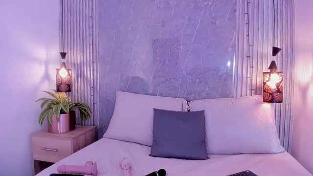 Emili__hot's cam snapshot