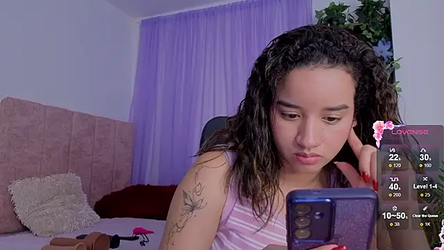 emilyrouxe's cam snapshot