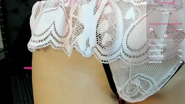 valentina__desire's cam snapshot