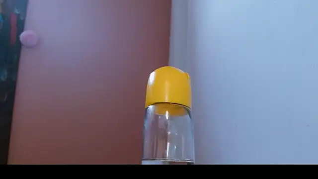 zoe_Nolimits18's cam snapshot