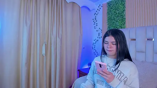 Jade_Nmm's cam snapshot