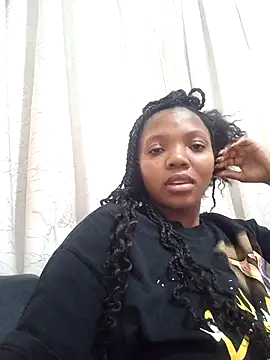 MilfBoobsxx's cam snapshot