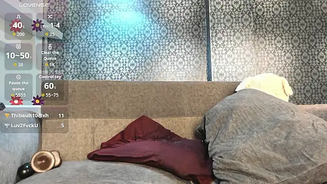 Dana_Scully's cam snapshot