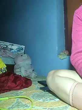 IndianRima's cam snapshot