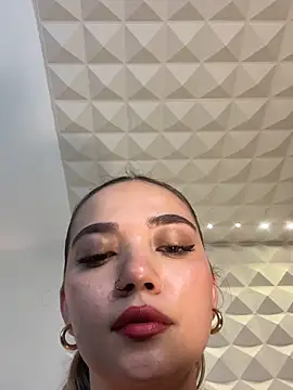 HaleyGreen1's cam snapshot