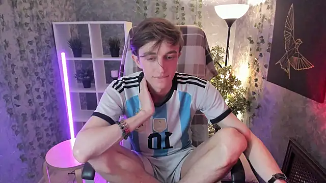 John_Weasley's cam snapshot