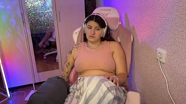 Katrin__kiss live sex cam