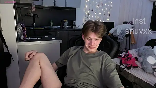 LouieEvans live sex cam