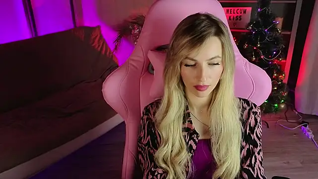 AlexaMoonshine's cam snapshot