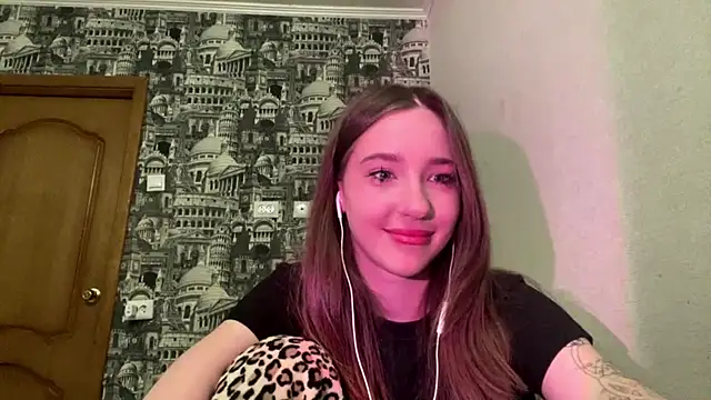 InnateFlies's cam snapshot