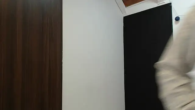 lanna_1878's cam snapshot