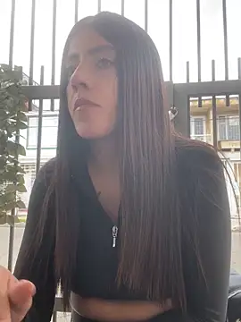 ElectraPink_'s cam snapshot