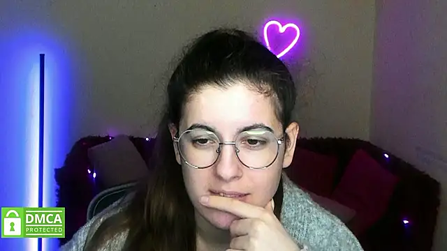 Aminabeatris's cam snapshot