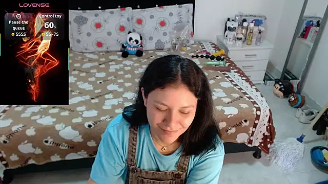 soniafuckboobs's cam snapshot