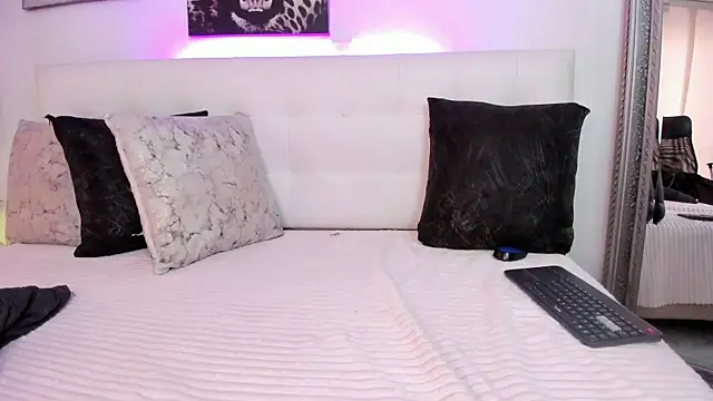 sophie-carter's cam snapshot