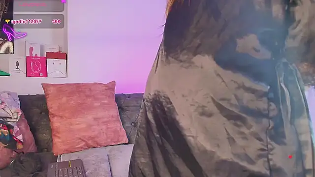 may_wood's cam snapshot