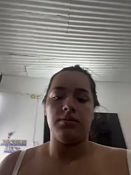 Luciaparker03's cam snapshot