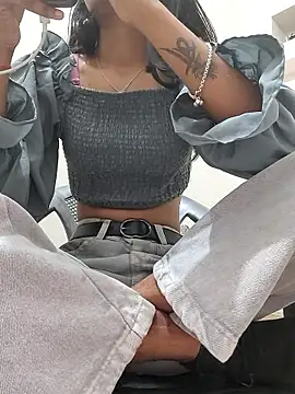 Isha_kumari_69's cam snapshot