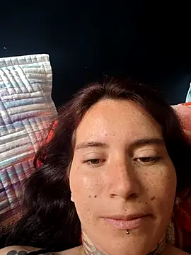 mara_adiction's cam snapshot