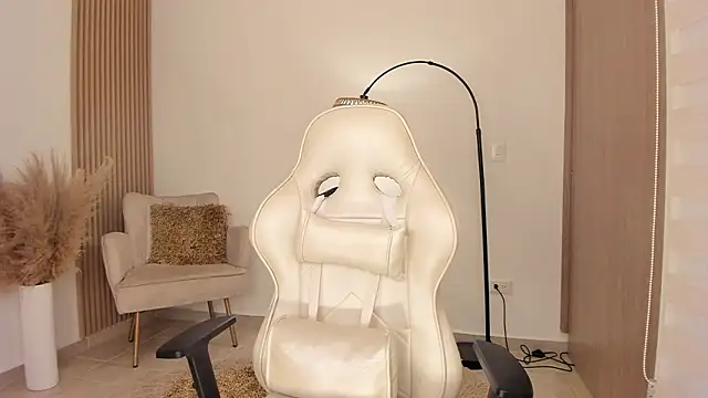 wandathompson_'s cam snapshot