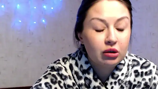 Tayagirl's cam snapshot