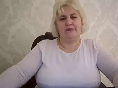 AngelaFamez's cam snapshot