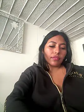 emmyjhonson07's cam snapshot