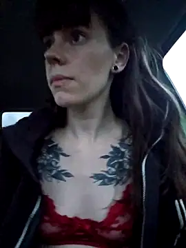 EmilieEdelana's cam snapshot