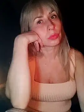 SelinaLovqx's cam snapshot