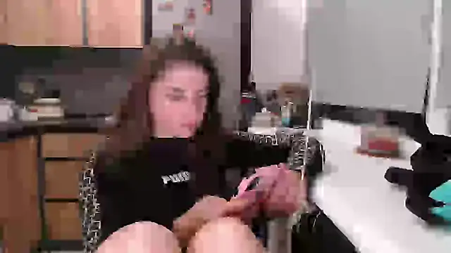 delightful_sofi's cam snapshot