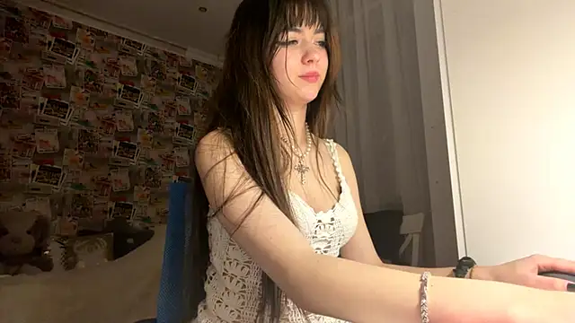 GuyedTheobid's cam snapshot