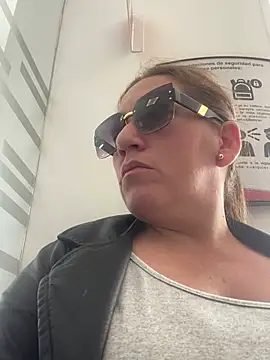 SCARLET-20's cam snapshot