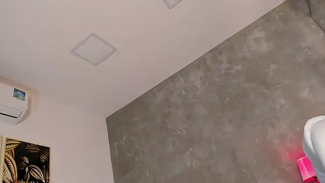 dylan_cross_'s cam snapshot