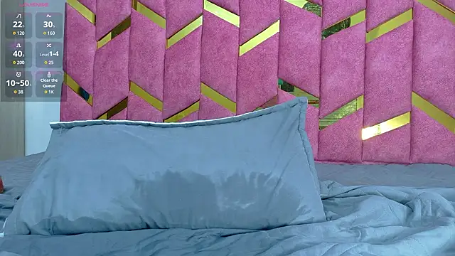 hornyhousekeeper_'s cam snapshot