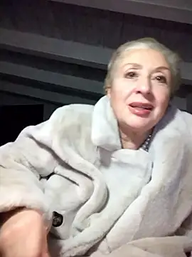 divinaerotica live sex cam