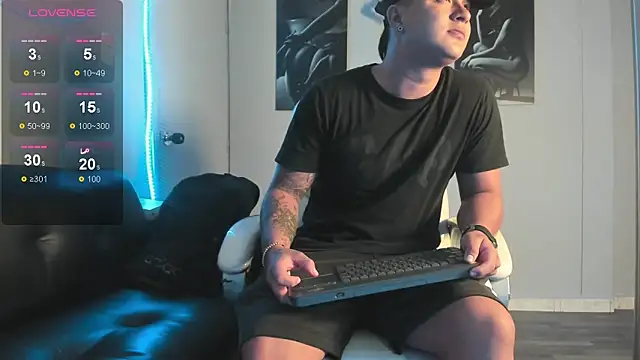 Cristopher_strong live sex cam