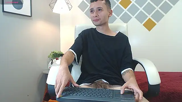 LucassSmith11 live sex cam