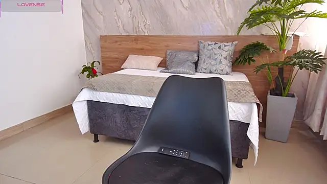 kata_james's cam snapshot