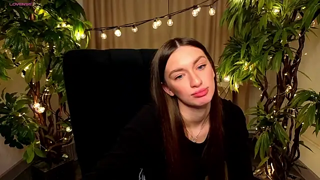 TaraWheeler's cam snapshot