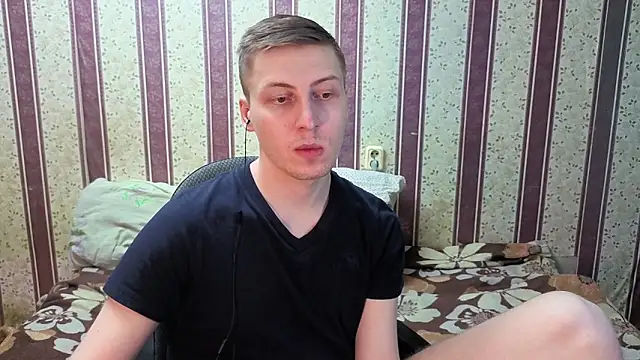 darienlarge live sex cam