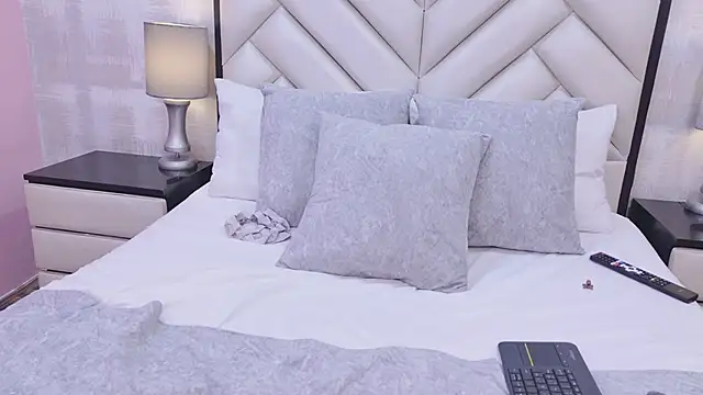 CristalShayy's cam snapshot