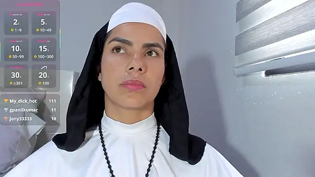 ClaraMariaMon live sex cam