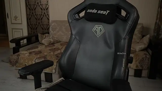 mike0xx live sex cam