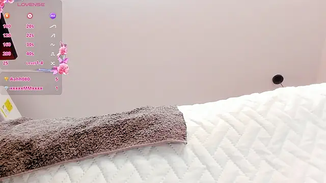 Gabriela_1x's cam snapshot