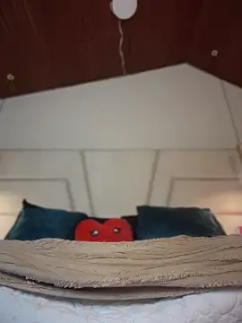 Miss_ary's cam snapshot