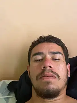 reipromiscuo01's cam snapshot