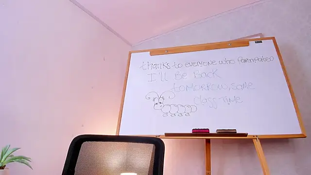 Caroline_dh live sex cam