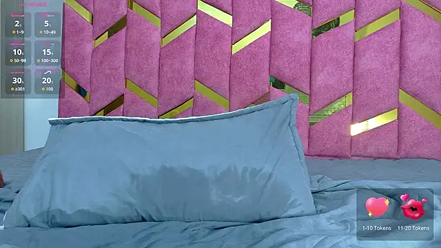 hornyhousekeeper_'s cam snapshot