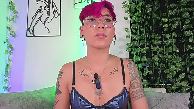 MiaMorgan_'s cam snapshot