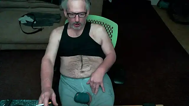 Chronic_Whacker's cam snapshot